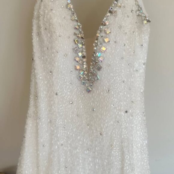 Sherri Hill white pageant and prom dress - Size 2 - Picture 4 of 5